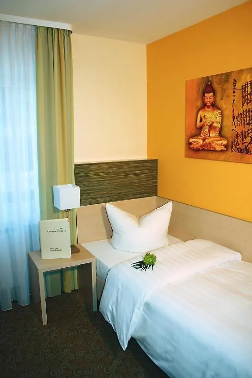 Hotel Am Schwimmbad Hattersheim am Main
